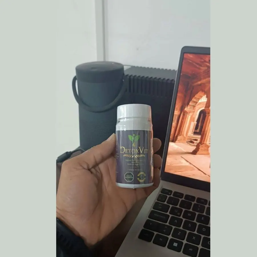 DetoxVit — foto del empaque 3