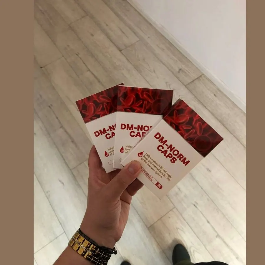 DM-NORM Caps — fotografie 3